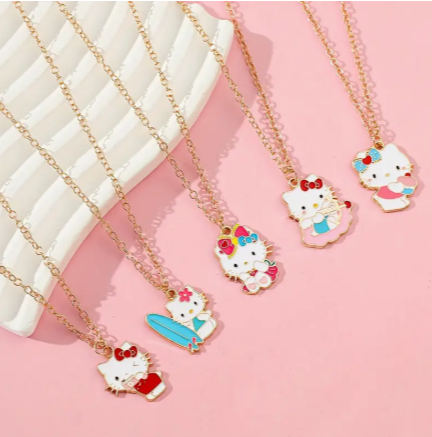 5pcs Sanrio Hello Kitty & Friends Necklace Set!