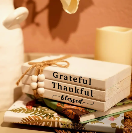 Grateful Thankful Blessed Wooden Book Stack – Rustic Faux Books with Jute Bow & Beads for Tiered Tray or Farmhouse Decor