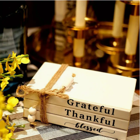 Grateful Thankful Blessed Wooden Book Stack – Rustic Faux Books with Jute Bow & Beads for Tiered Tray or Farmhouse Decor