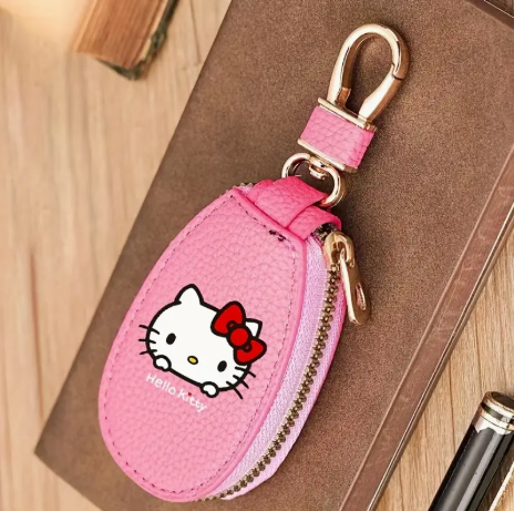 🧳 Hello Kitty Keychain Pouch – Compact Faux Leather Key Organizer with Zipper