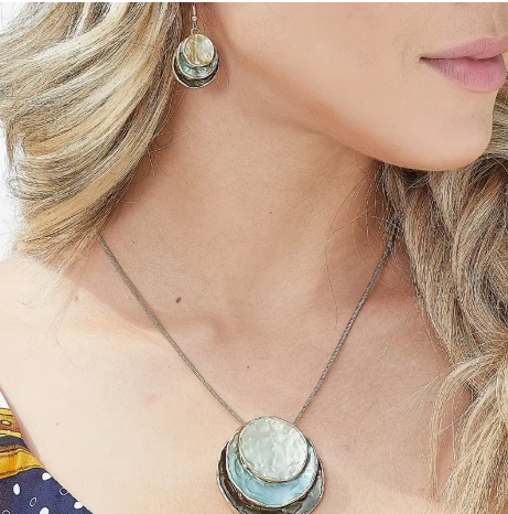 Bohemian Abalone Shell Jewelry Set – 3-Layer Necklace, Bracelet & Earrings