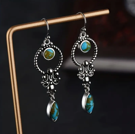 Turquoise Antique Silvery Dangle Earrings – Vintage Boho Drop Design with Inlaid Mosaic Stone