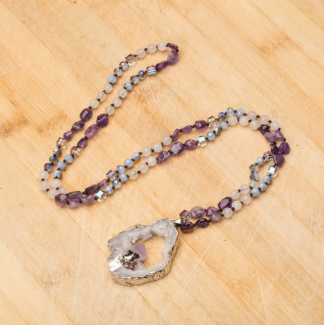 Boho Long Purple Agate Slice Pendant Necklace – Hand-Knotted Natural Stone Beads, Artisan-Inspired Jewelry