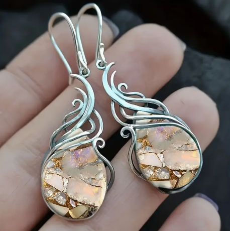 Bohemian Vintage-Style Turquoise Drop Earrings – Swirl Flame Design