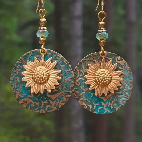 Vintage Double-Layer Sunflower Earrings – Antique Carved Dangle Boho Earrings with Copper Hooks