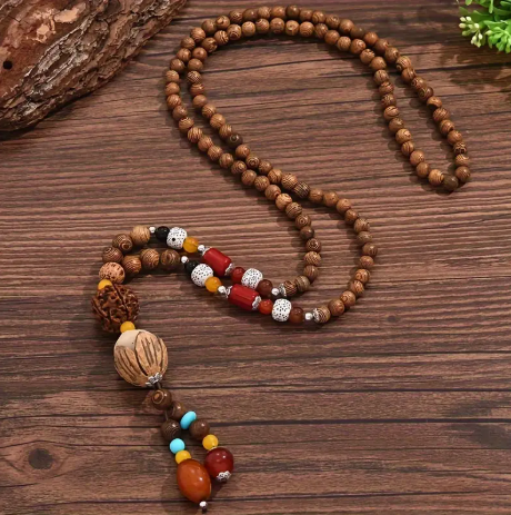 Vintage-Inspired Long Wooden Bead Necklace – Boho Sweater Chain with Tassel Pendant